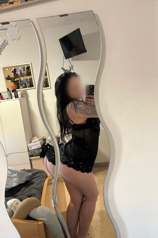 1747351612 14139373352