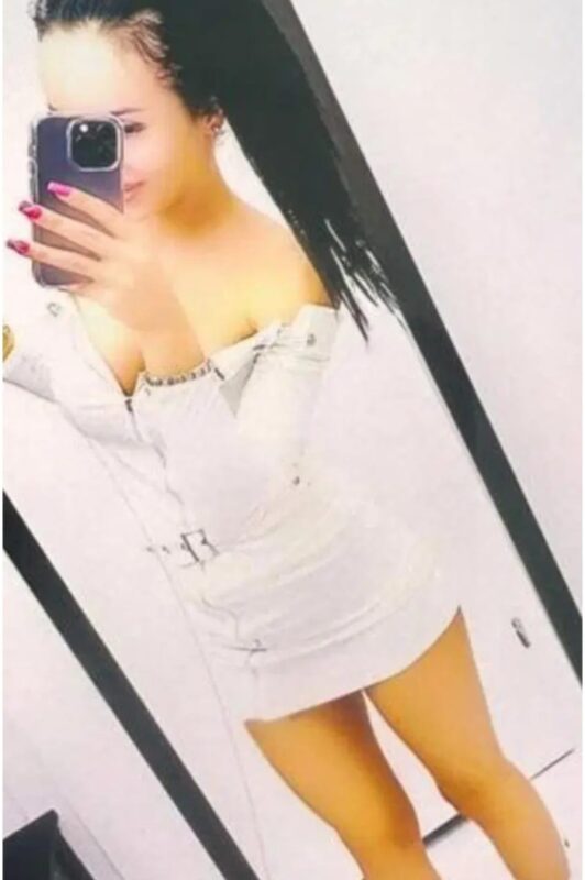 1749618275 10545808494