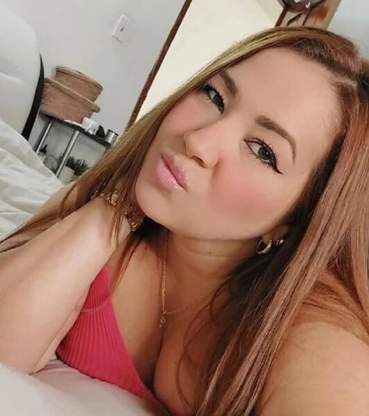 1750100816 3327530693