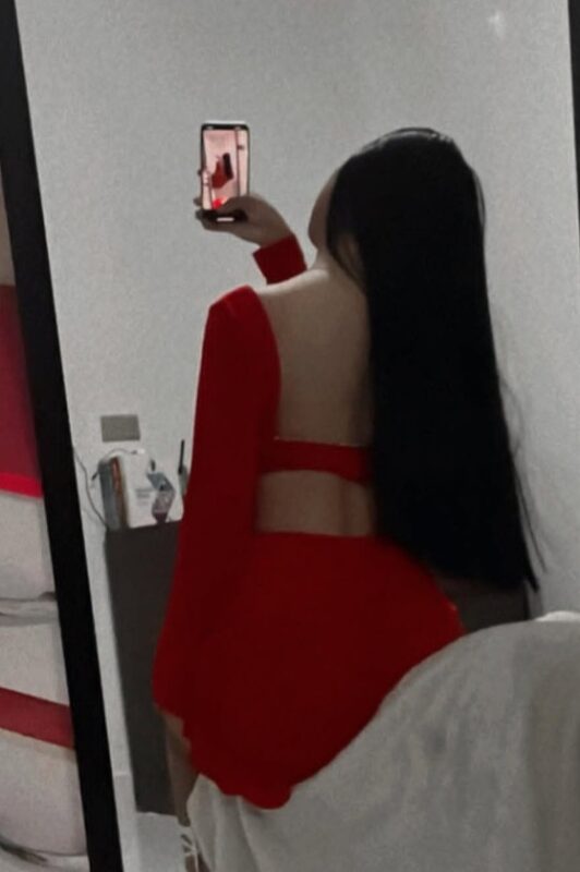 LUNA 603234925 | Joven latina — ven a disfrutar conmigo