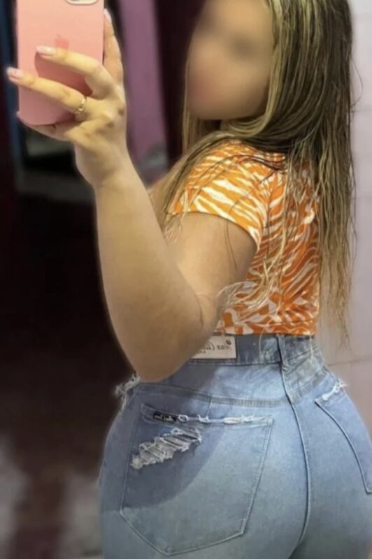 632249665 puta rubia reus