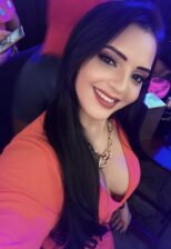 Nadia 613210954 – Belleza Brasileña con Encanto Único