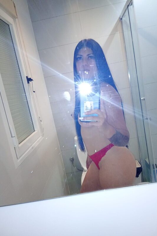 1738545599 19782860542