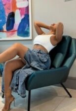 Acompañante Latina en Huelva – Momentos de Relax y Placer