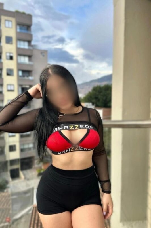 603918576 puta colombiana dos hermanas