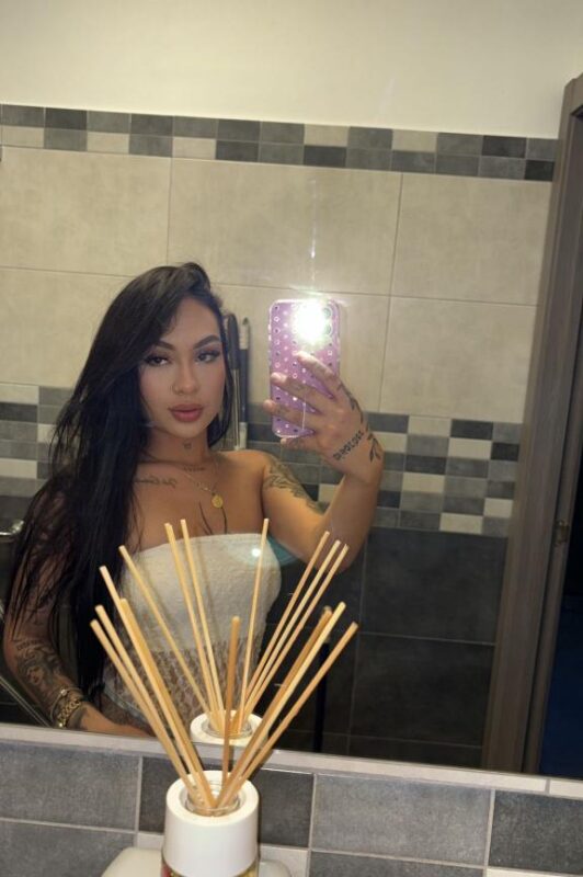 Luna | Misterio y Seducción Bajo la Luz de la Luna