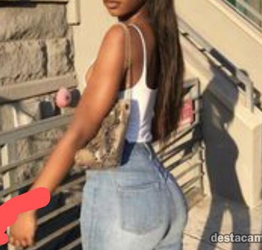 658716441 acompanante en leon vSbZ0r