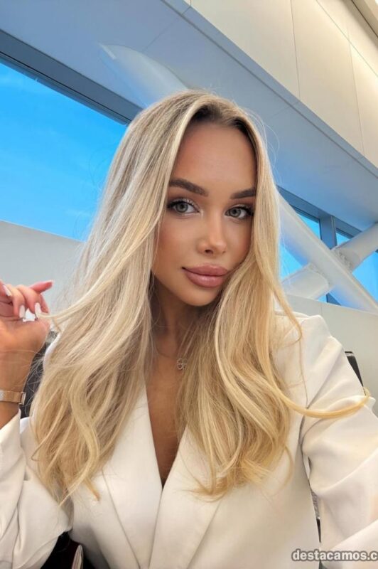 Leone | Scottish Charm & Elegance