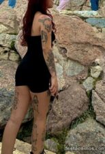 Latina con Curvas | ¡Y un Grupo de Amigas Ardientes!