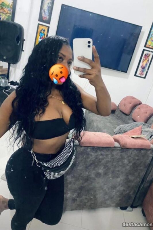 Soy tu tentación latina | Compañía ardiente y llena de pasión