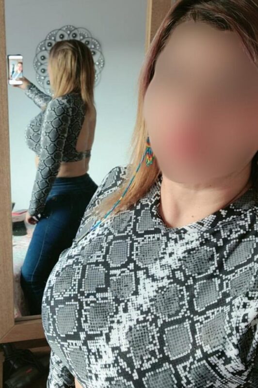 Imagen de Adry en Nueva Andalucía, perfil discreto y cercano