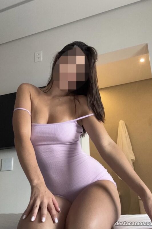 Española fresca en Málaga | ¿Vienes a descubrir mi esencia?